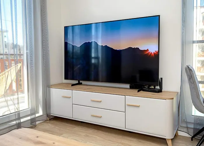 Modern Flat With Parking Spot - St Constantine & Helena By Flat Manаger Apartment